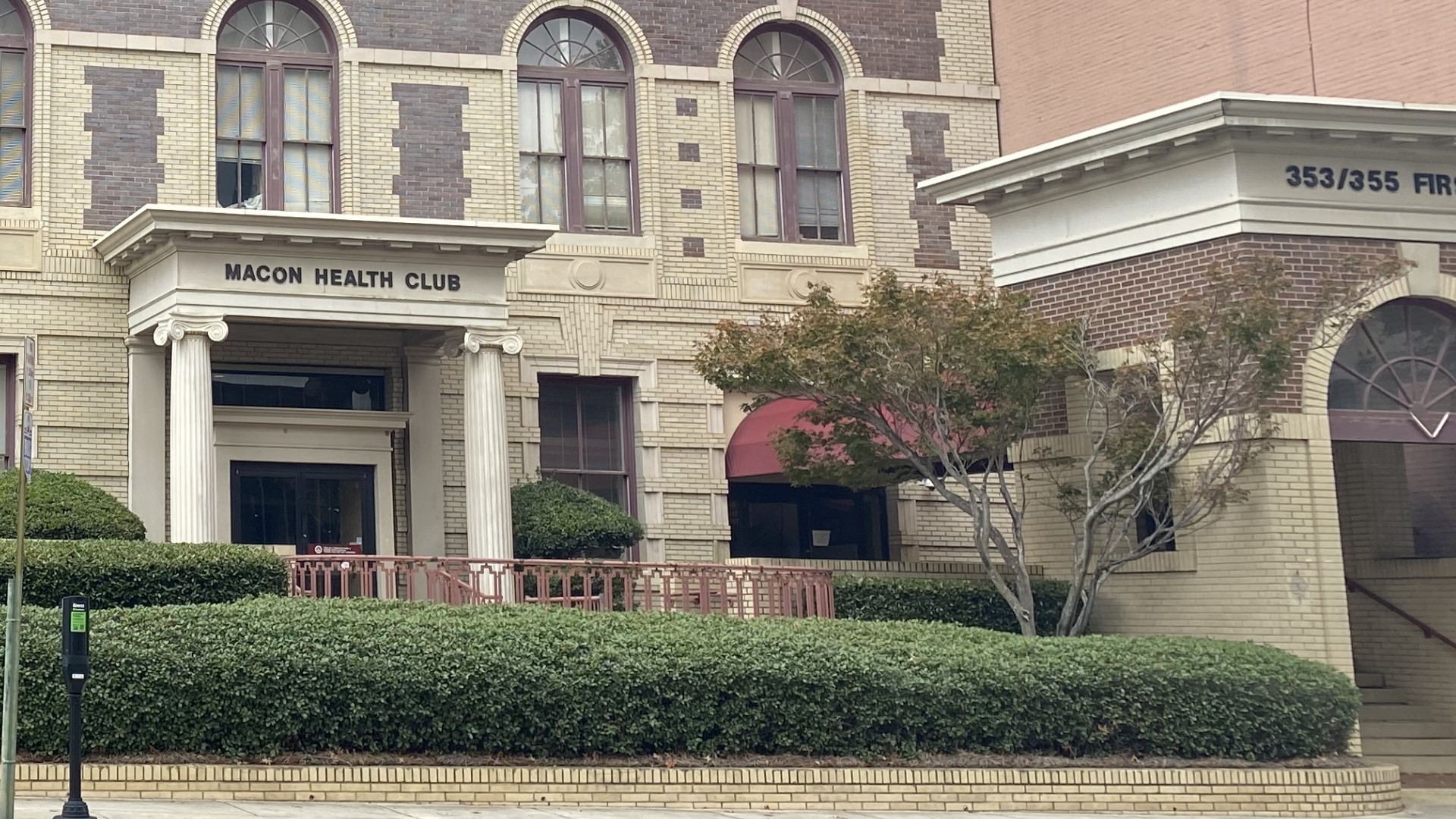 Mayor Lester Miller and the Urban Development Authority announced in a morning news conference that they acquired the old Macon Health Club.