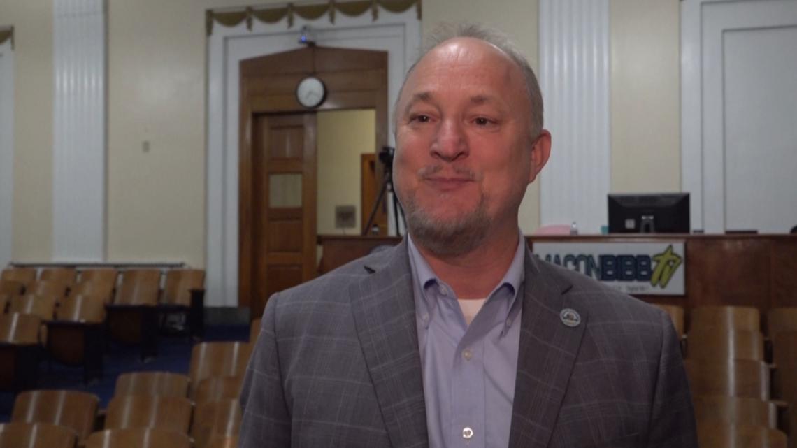 Macon-Bibb County leaders greenlight third term for Mayor Lester Miller ...