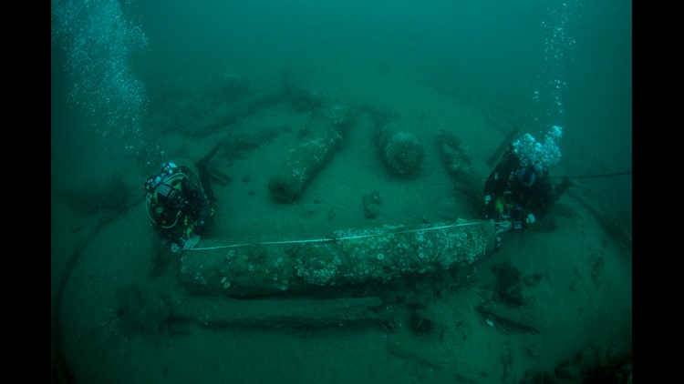 Wreck of 17th-century royal warship found off UK coast