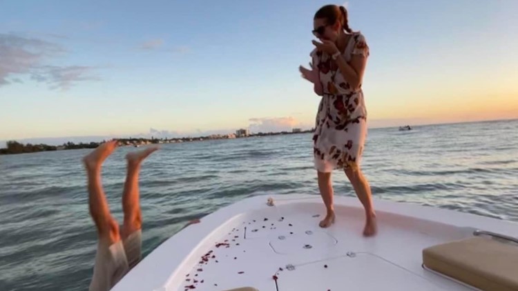 Florida man jumps in water to save engagement ring after trying to propose