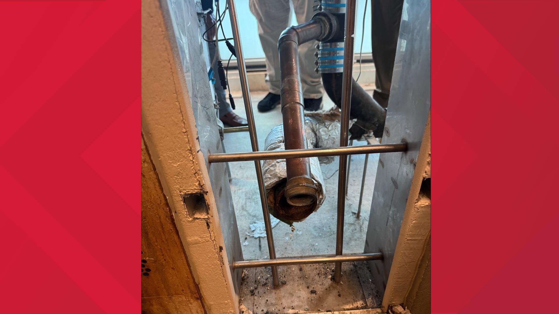 Photo shows Orleans Parish Jail escape hole, ‘To easy lol’ message ...