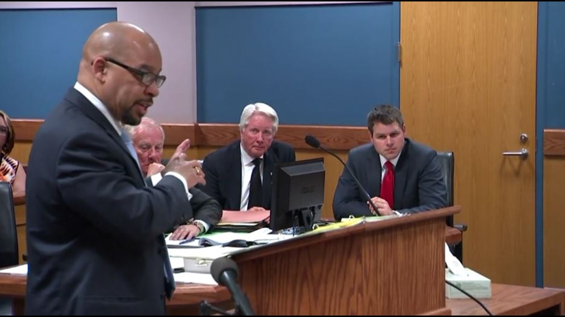 Tex McIver murder trial moves forward as jury is seated