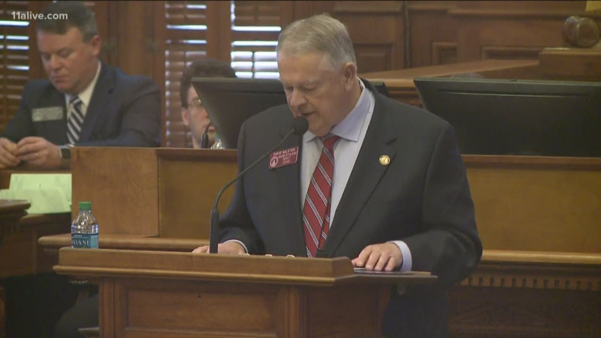 A former FBI agent says House Speaker Rep. David Ralston (R-Blue Ridge) has delayed more than a thousand legal cases in north Georgia since 2010.