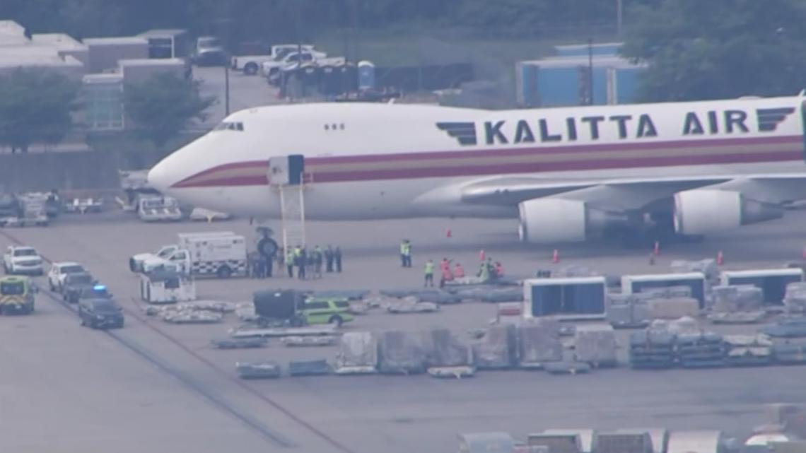 'No risk to public,' governor's office says, as two patients from hantavirus-hit cruise ship arrive in Atlanta and ar...