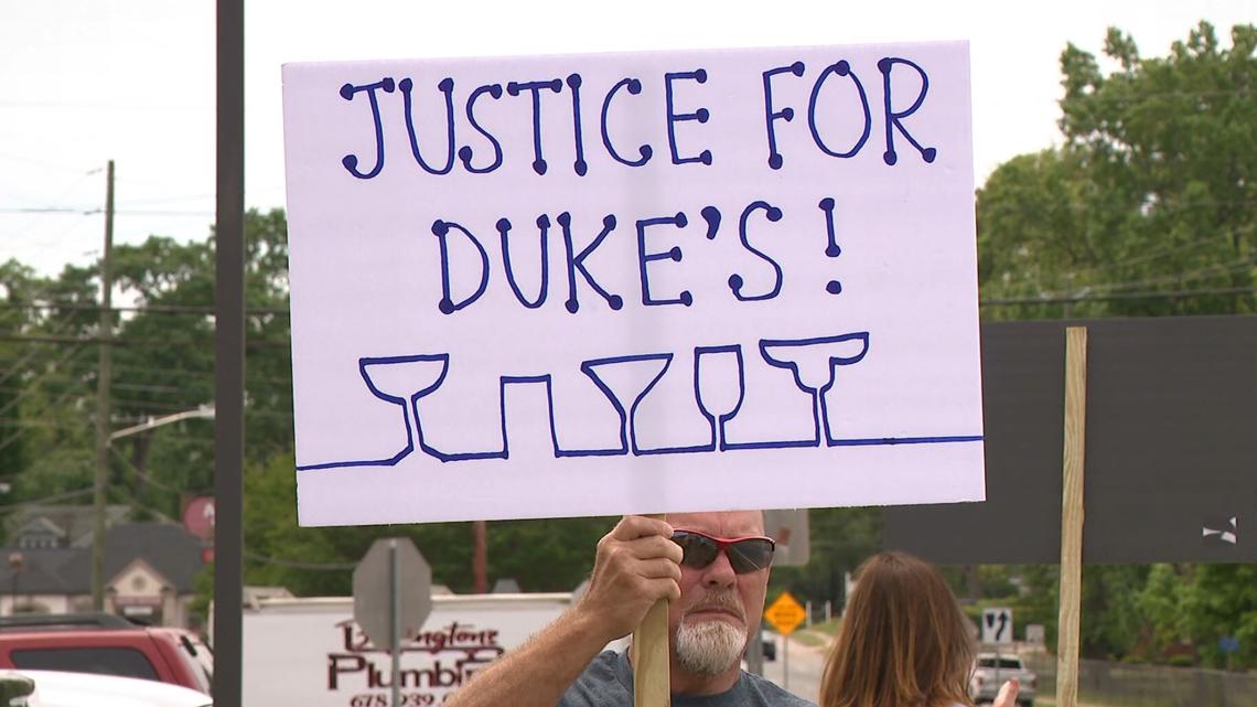 liquor store loses license over church locations