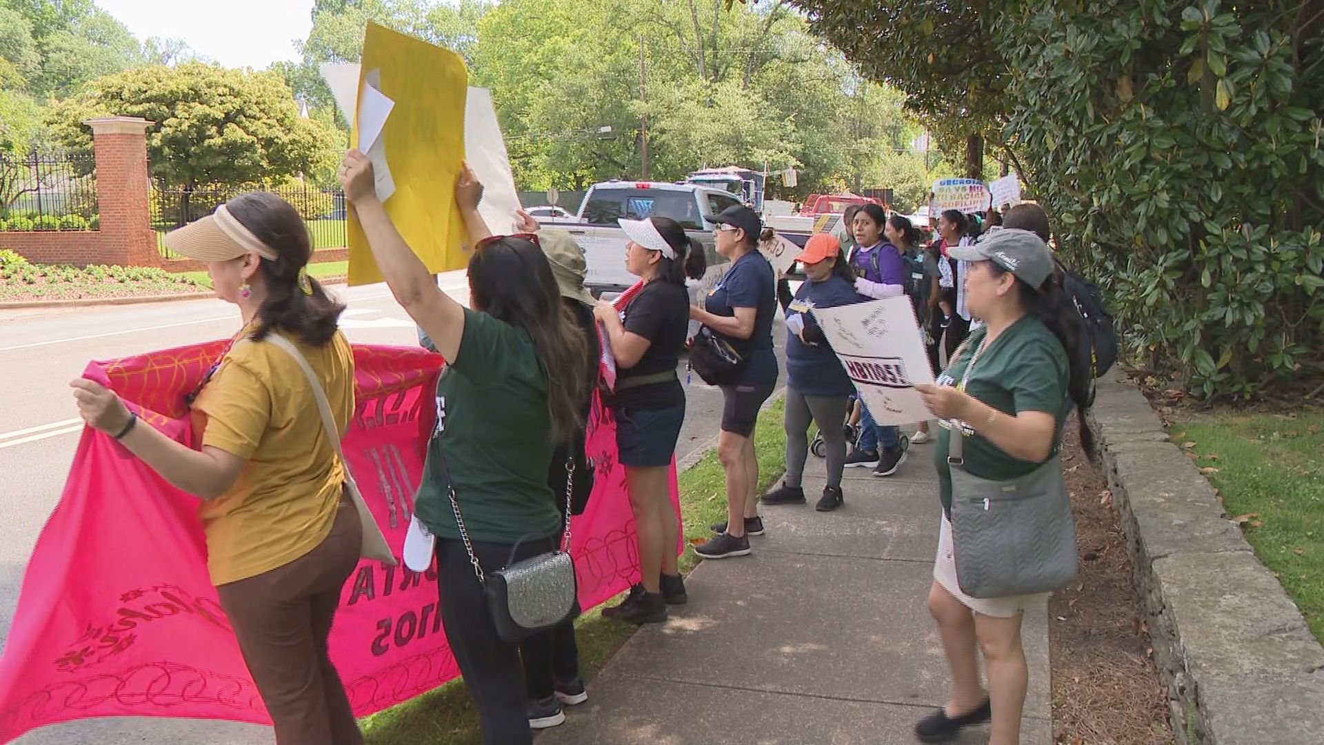 HB 1105 requires police to identify undocumented immigrants who commit crimes and detain them for deportation by federal immigration authorities.