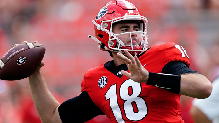JT Daniels reportedly transferring to West Virginia